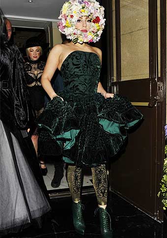 Lady Gaga wears Emilio Cavallini Tights
