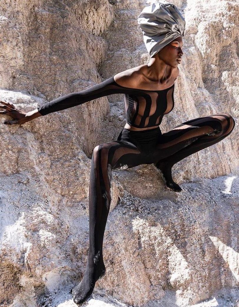 Timeless Tights - Neverending Fashionable Styles